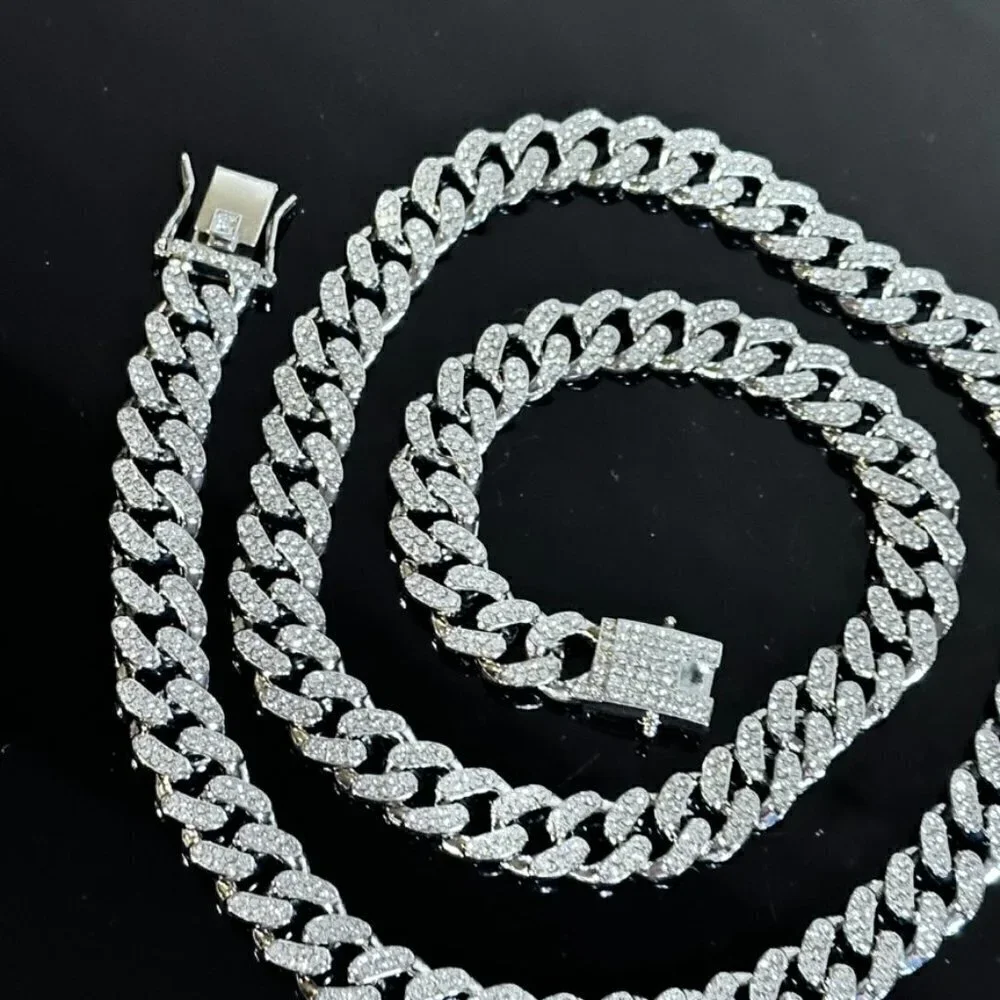 Cuban Link Miami Bling Glittery Silver Unisex necklace Men Women NWT 28